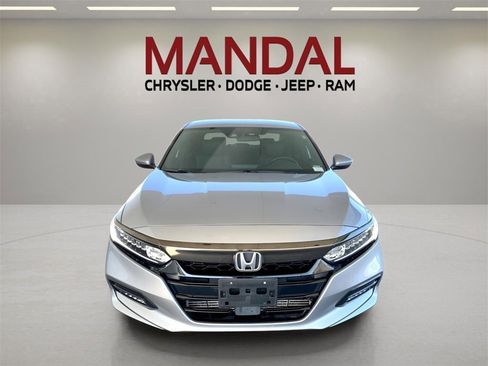 Used 2020 Honda Accord Sport image 3