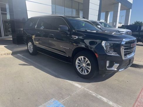Used 2023 GMC Yukon XL SLT w/ SLT Luxury Package RWD image 2