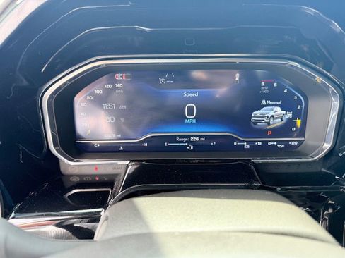 Used 2025 Chevrolet Silverado 1500 RST image 25