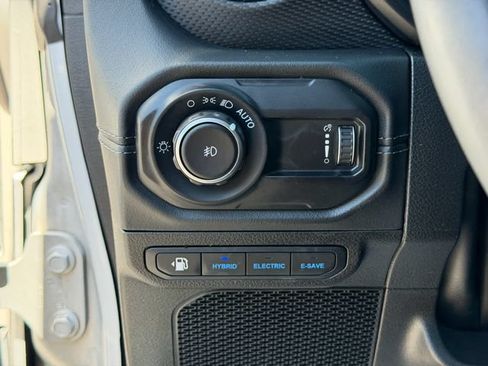 Used 2024 Jeep Wrangler Unlimited Rubicon 4xe w/ Safety Group AWD/4WD image 22