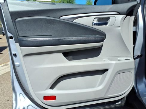 Certified 2020 Honda Pilot EX image 14