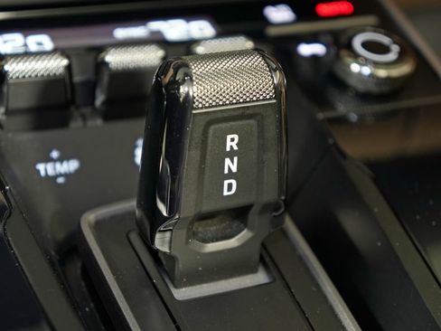 Certified 2020 Porsche 911 Carrera 4S AWD/4WD image 40