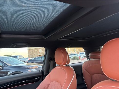 Used 2023 MINI Cooper SE image 15