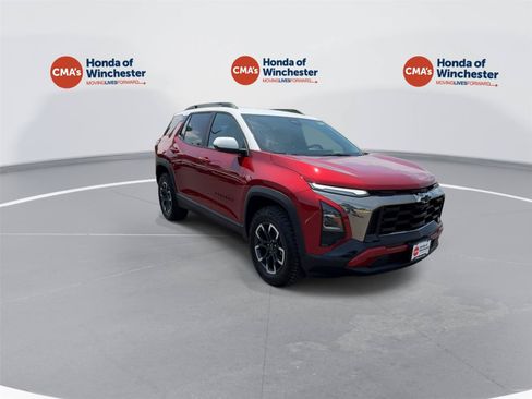 Used 2025 Chevrolet Equinox ACTIV w/ Convenience Package III AWD/4WD image 2