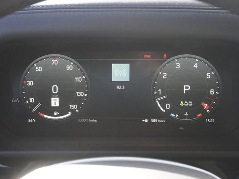 New 2026 Land Rover Defender 110 X-Dynamic SE image 11