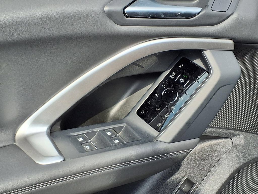 New 2026 Audi Q5 Premium Plus AWD/4WD image 10