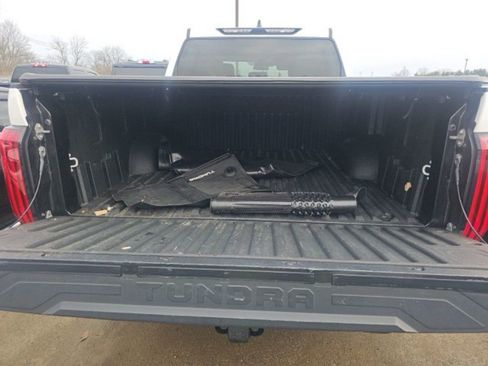 Used 2023 Toyota Tundra SR5 w/ SR5 Convenience Package AWD/4WD image 18