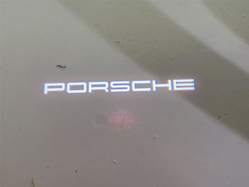 New 2025 Porsche Cayenne S image 7