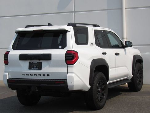 Used 2025 Toyota 4Runner TRD Off-Road Premium w/ Tow Technology Package AWD/4WD image 6
