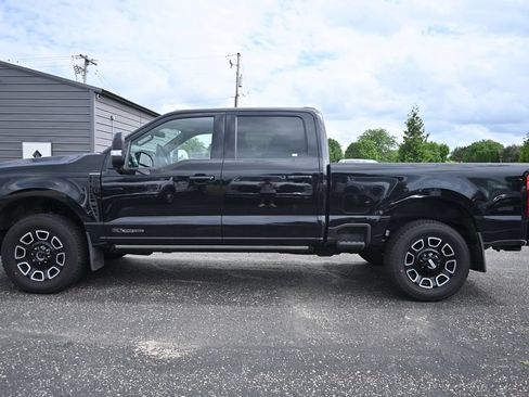 Used 2025 Ford F250 Platinum AWD/4WD image 12