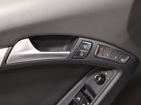 Used 2011 Audi S5 Prestige w/ Prestige Pkg image 56