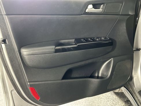 Used 2022 Kia Sportage Nightfall Edition w/ Nightfall Fwd Premium Package image 29