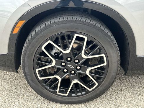 Used 2024 Chevrolet Blazer RS w/ LPO, Floor Liner Package FWD image 33