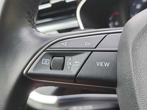 Used 2022 Audi Q3 2.0T Premium w/ Convenience Package AWD/4WD image 28