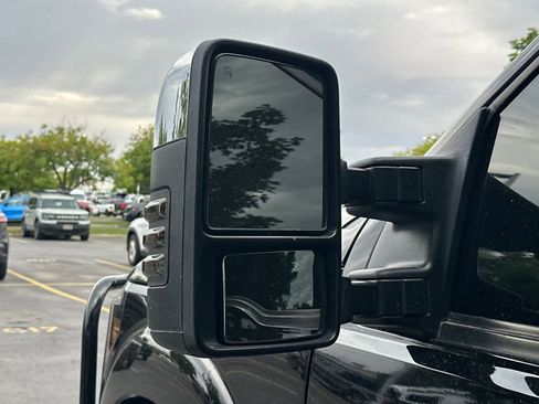 Used 2016 Ford F350 Platinum w/ FX4 Off-Road Package AWD/4WD image 8