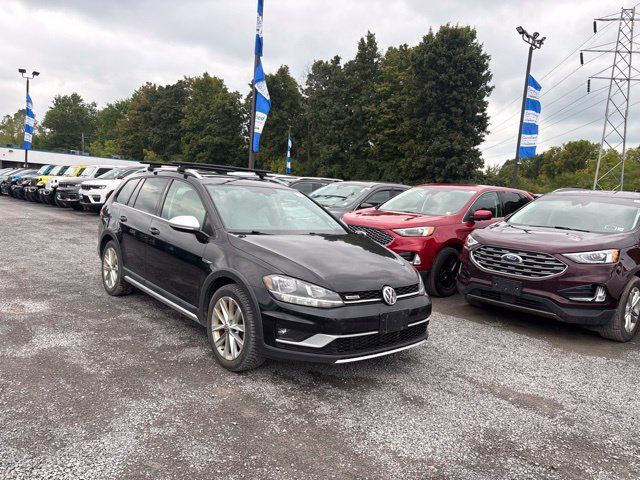 Used 2018 Volkswagen Golf Alltrack S AWD/4WD image 2