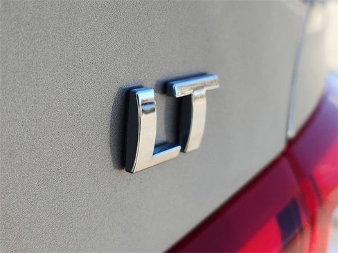 Used 2024 Chevrolet Malibu LT image 30