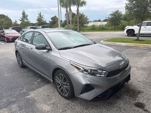 Used 2024 Kia Forte GT-Line w/ GT-Line Premium Package FWD image 2