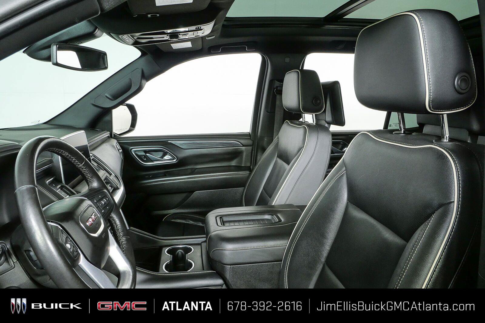 Used 2021 GMC Yukon SLT w/ SLT Premium Package RWD image 5