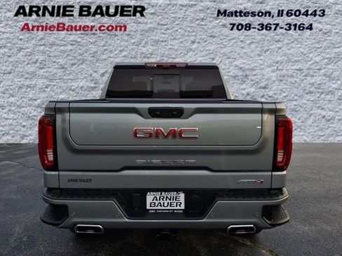 Used 2024 GMC Sierra 1500 AT4 w/ Technology Package image 10