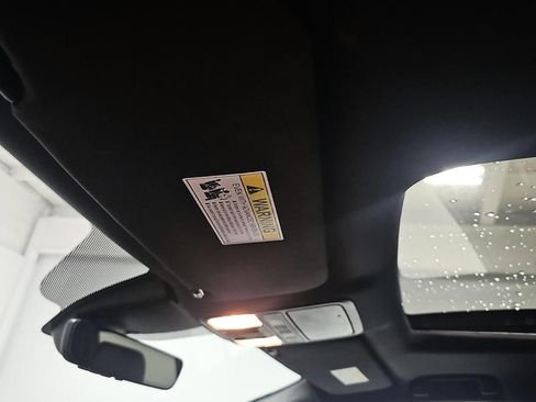 Used 2024 Honda Odyssey Sport image 11
