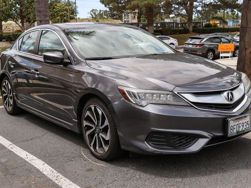 Used 2018 Acura ILX w/ Special Edition Package FWD image 8