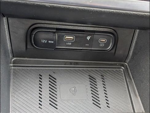 Used 2025 Kia Sportage X-Line w/ Premium Package image 16