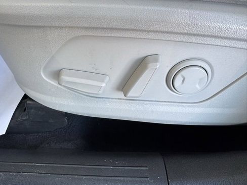 Used 2025 Kia Sorento EX w/ Panoramic Sunroof Package image 21