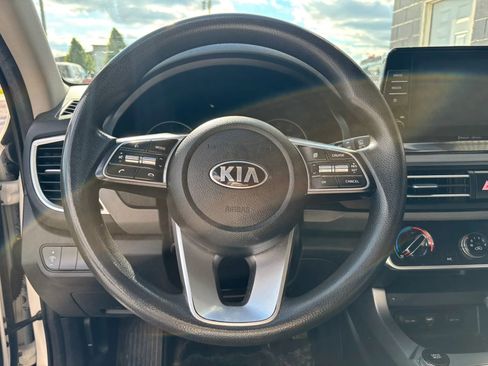 Used 2021 Kia Seltos LX AWD/4WD image 21
