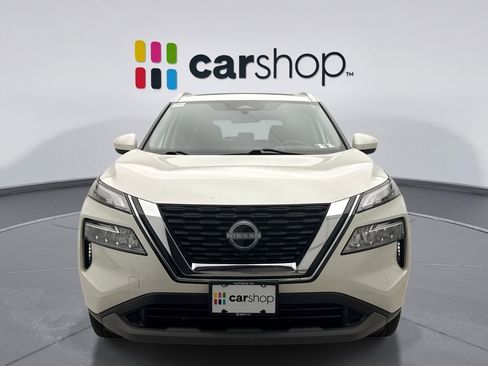 Used 2023 Nissan Rogue SV w/ SV Premium B Package image 8