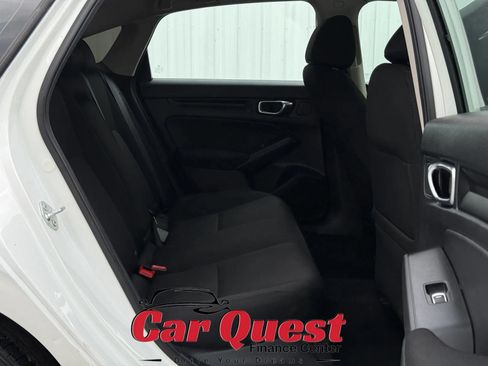 Used 2024 Honda Civic EX image 15