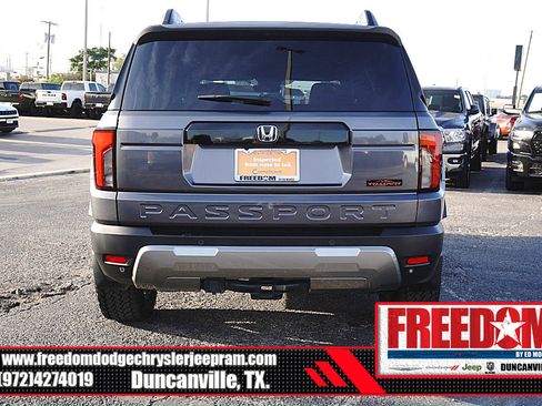 Used 2026 Honda Passport TrailSport Elite image 4