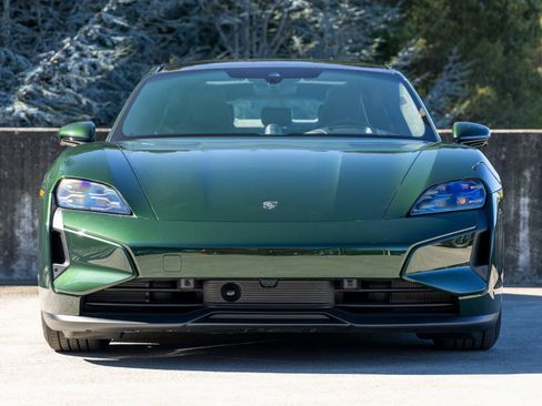 New 2026 Porsche Taycan Turbo AWD/4WD image 8