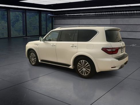 Used 2021 Nissan Armada SL image 6