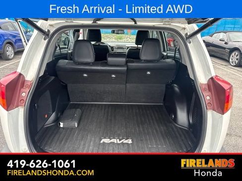 Used 2015 Toyota RAV4 Limited w/ Technology Package AWD/4WD image 32