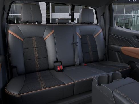 New 2026 GMC Canyon AT4 AWD/4WD image 17