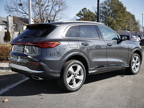 New 2025 Audi Q5 Premium Plus image 6