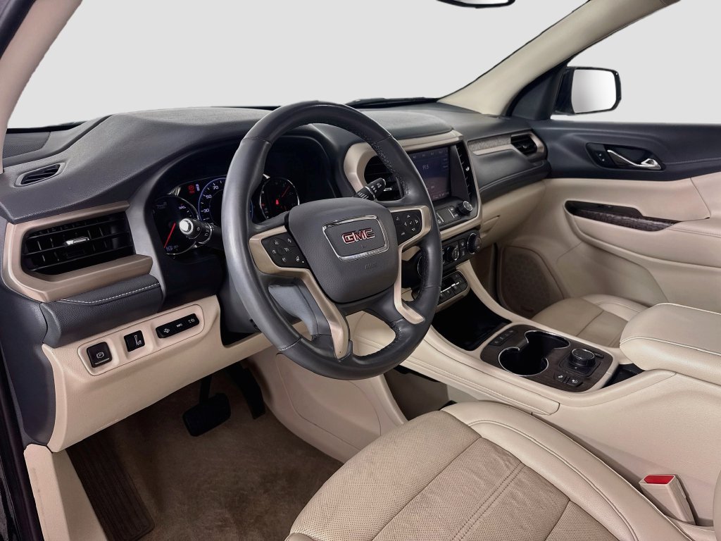 Certified 2023 GMC Acadia Denali FWD image 9