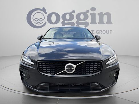 Used 2024 Volvo S60 B5 Plus FWD image 8