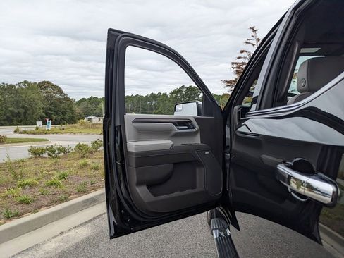 Used 2023 GMC Sierra 1500 SLT w/ SLT Premium Package image 55