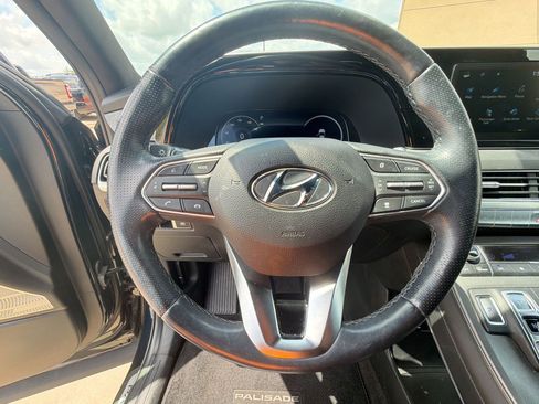 Used 2022 Hyundai Palisade Calligraphy image 16