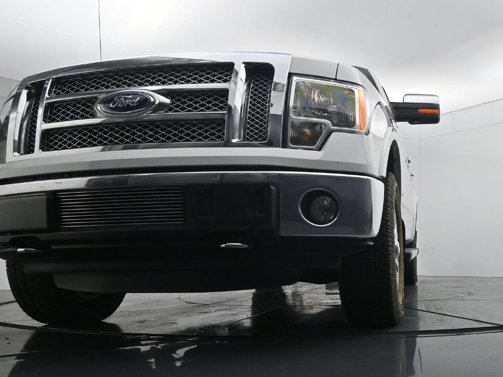 Used 2011 Ford F150 Lariat w/ Lariat Chrome Pkg AWD/4WD image 19