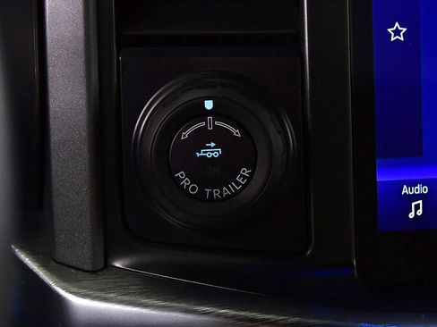 Used 2022 Ford F150 Lariat w/ Equipment Group 502A High image 33