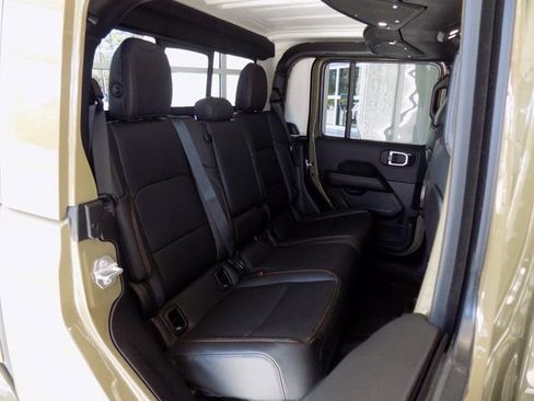 New 2026 Jeep Gladiator Sport image 26