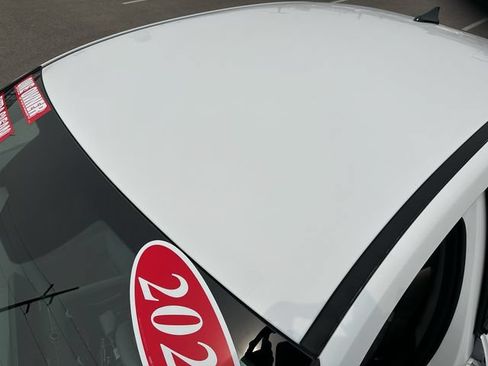 Used 2024 Hyundai Elantra SEL FWD image 8