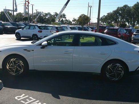 Certified 2025 Hyundai Sonata SEL image 21