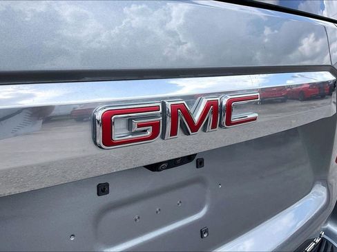 Used 2021 GMC Yukon Denali w/ Denali Ultimate Package image 27
