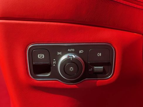 Used 2023 Aston Martin DBX 707 AWD/4WD image 17