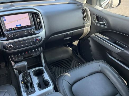 Used 2020 Chevrolet Colorado ZR2 w/ ZR2 Midnight Special Edition AWD/4WD image 45