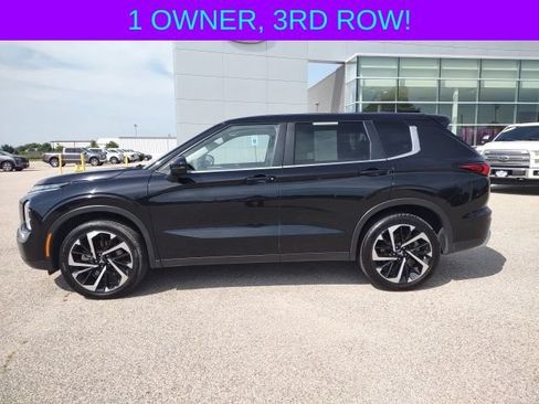 Used 2024 Mitsubishi Outlander FWD image 2